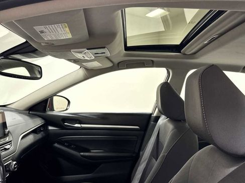 Used 2020 Nissan Altima 2.5 SV image 23