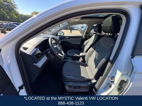 Certified 2023 Volkswagen Taos SE w/ Panoramic Sunroof Package FWD image 31