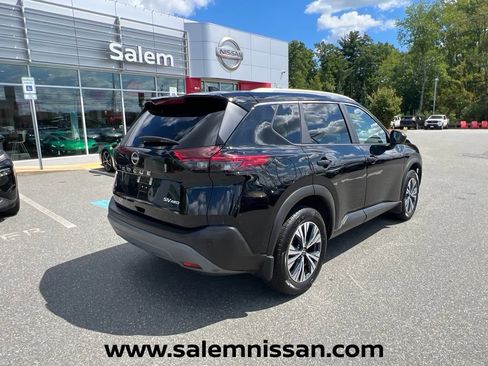 Used 2023 Nissan Rogue SV w/ SV Premium B Package AWD/4WD image 5