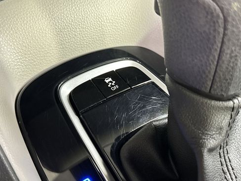 Used 2024 Toyota Corolla LE image 34