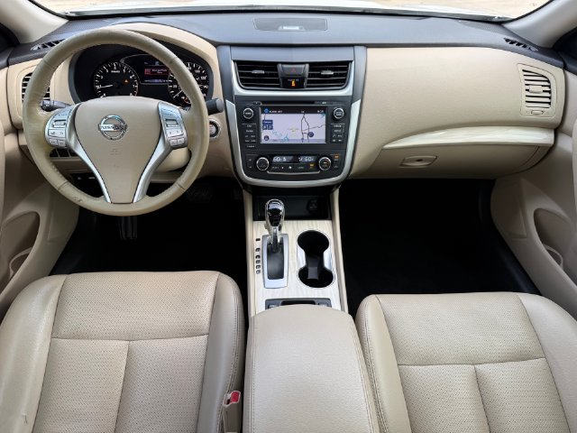 Used 2017 Nissan Altima 2.5 SL w/ 2.5 Technology Package FWD image 19