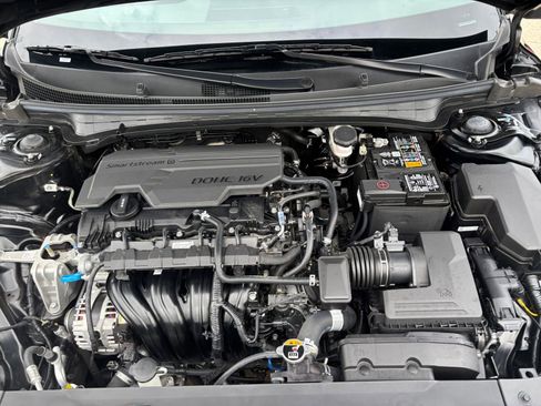 Used 2025 Kia K4 LXS image 31