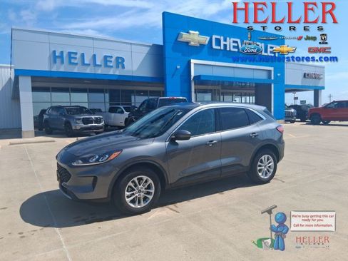 Used 2021 Ford Escape SE AWD/4WD image 1