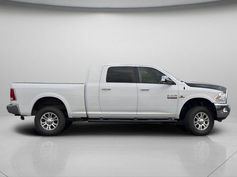 Used 2018 RAM 2500 Laramie w/ Cold Weather Group image 8