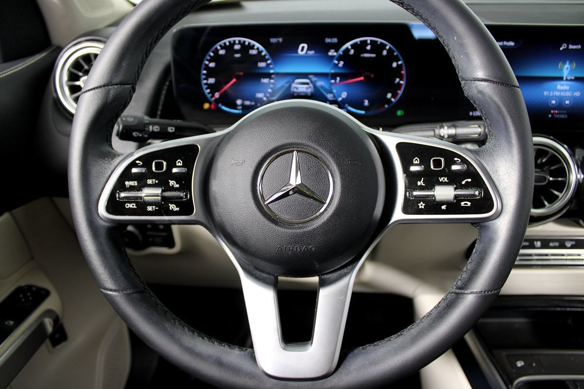Used 2023 Mercedes-Benz GLB 250 image 14