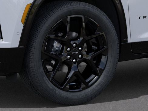 New 2026 Chevrolet Traverse RS FWD image 33