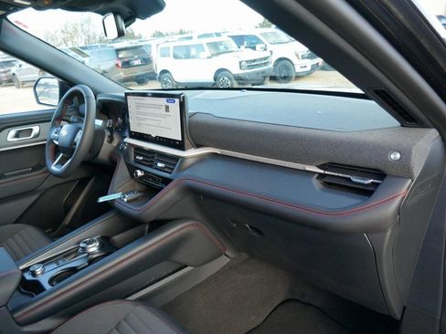 New 2026 Ford Explorer ST-Line w/ ST-Line Street Pack image 10
