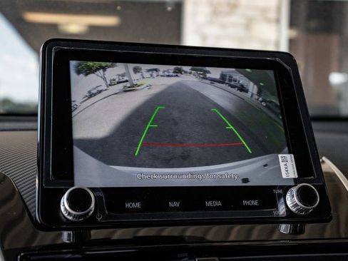 New 2025 Mitsubishi Eclipse Cross SE image 13