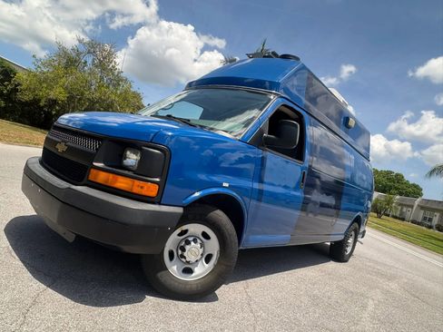 Used 2013 Chevrolet Express 3500 Extended w/ Power Package RWD image 33