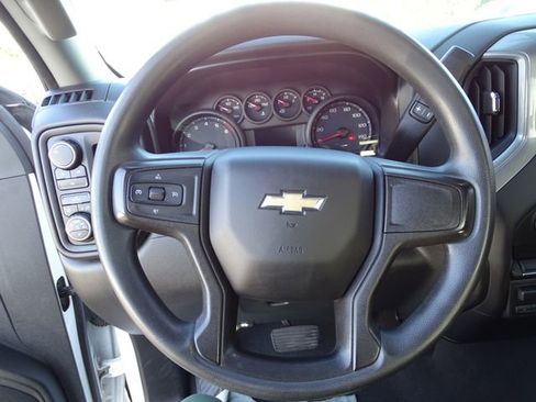 Used 2020 Chevrolet Silverado 2500 Custom w/ Custom Value Package AWD/4WD image 15