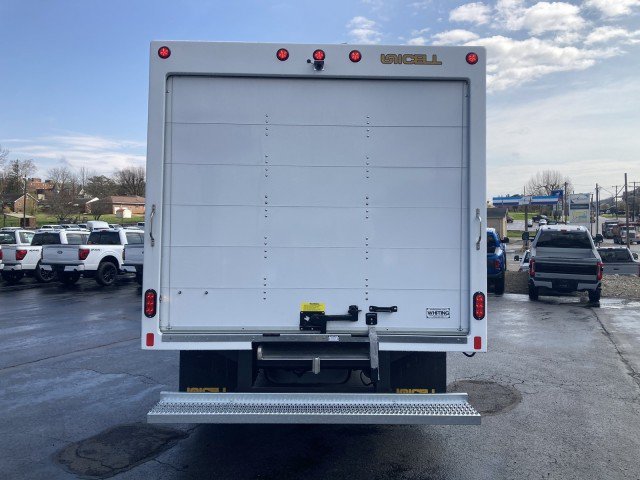 New 2027 Ford E-350 and Econoline 350 Super Duty w/ Power Equipment Group RWD image 6