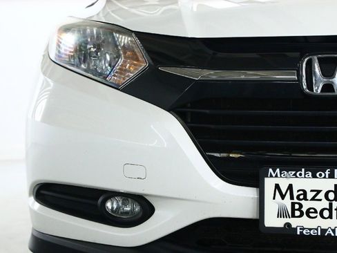Used 2018 Honda HR-V EX image 6