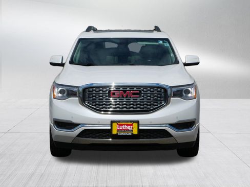 Used 2018 GMC Acadia Denali AWD/4WD image 2