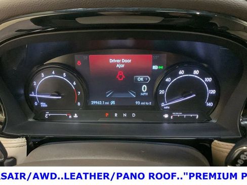 Used 2022 Lincoln Corsair AWD w/ Premium Package image 35