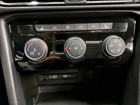 Used 2023 Volkswagen Taos S w/ Driver Assistance Package image 33