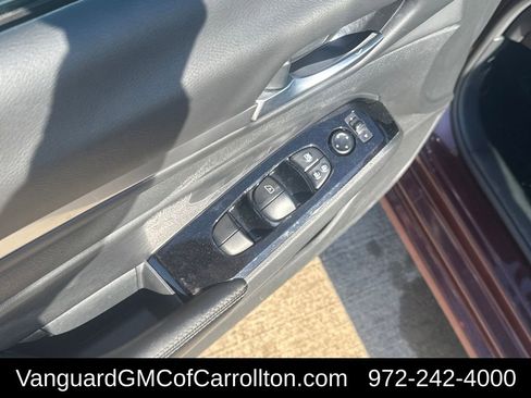 Used 2023 Nissan Altima 2.5 SV image 11