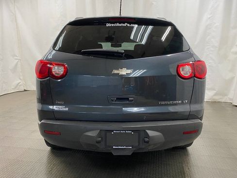Used 2010 Chevrolet Traverse LT image 8