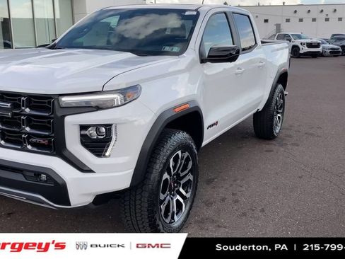 New 2026 GMC Canyon AT4 w/ Technology Plus Package AWD/4WD image 4