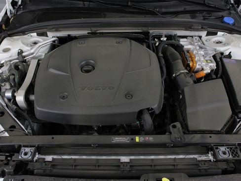 Certified 2025 Volvo S60 T8 Plus w/ Climate Package image 24