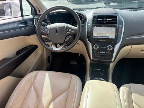 Used 2019 Lincoln MKC Reserve w/ MKC Climate Package AWD/4WD image 29