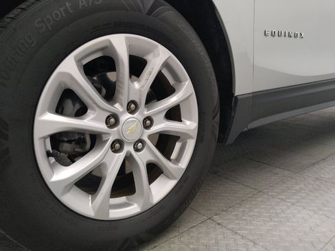 Used 2020 Chevrolet Equinox LT w/ Driver Convenience Package FWD image 31