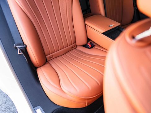 Used 2022 Mercedes-Benz S 580 4MATIC Sedan image 32