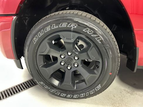 New 2026 RAM 1500 Express image 9