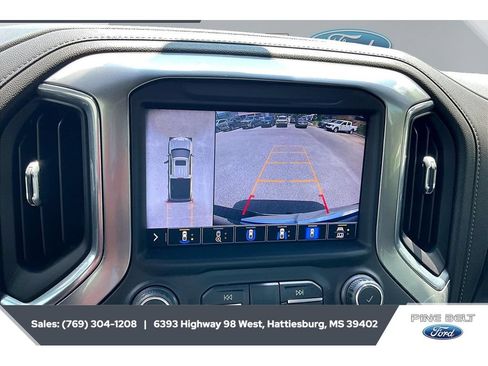 Used 2021 Chevrolet Silverado 1500 LTZ w/ LTZ Premium Package AWD/4WD image 16
