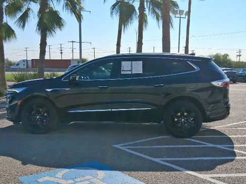 Used 2024 Buick Enclave Essence w/ Sport Touring Edition image 3