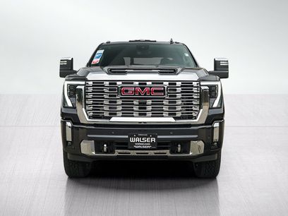 New 2026 GMC Sierra 3500 Denali w/ Denali Reserve Package