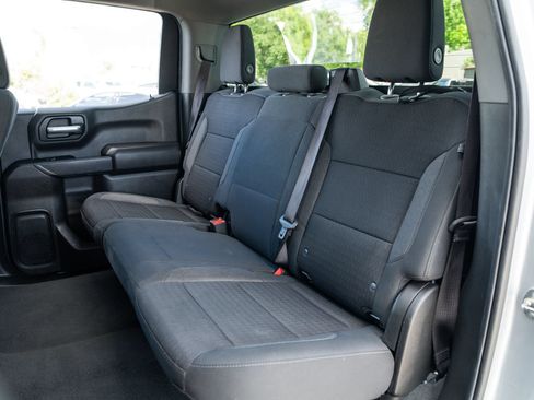 Used 2022 Chevrolet Silverado 1500 Custom RWD image 16