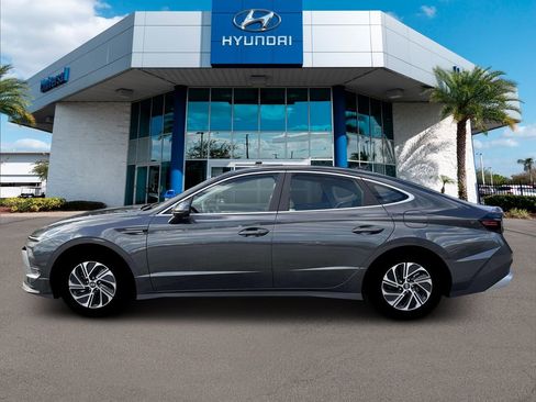 New 2026 Hyundai Sonata Blue image 3