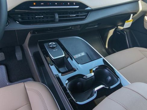 New 2026 Buick Enclave Preferred w/ Power Package FWD image 21