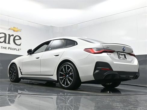 Used 2023 BMW i4 eDrive40 w/ M Sport Package image 5