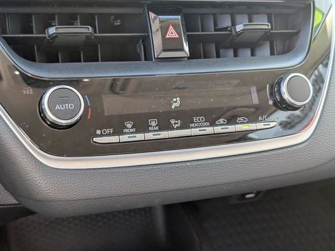 Certified 2024 Toyota Corolla LE FWD image 22