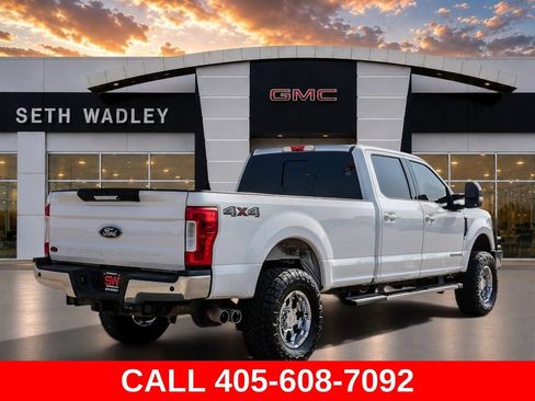Used 2018 Ford F250 Lariat w/ Lariat Value Package AWD/4WD image 7