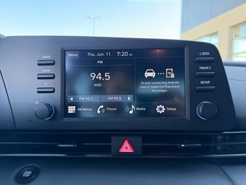 Used 2025 Hyundai Elantra Sport w/ Cargo Package FWD image 28