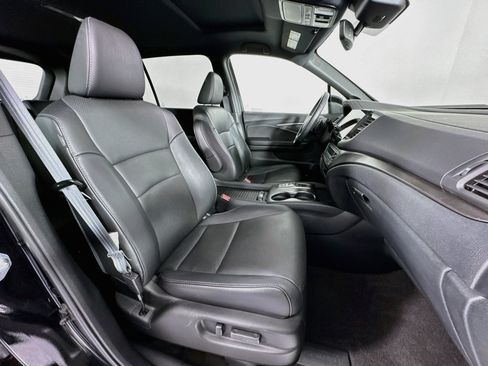 Certified 2023 Honda Passport EX-L image 28
