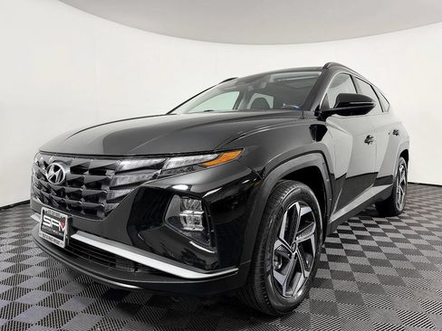 Used 2022 Hyundai Tucson SEL w/ Cargo Package AWD/4WD image 2
