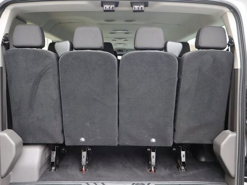 Used 2023 Ford Transit 350 XLT image 27