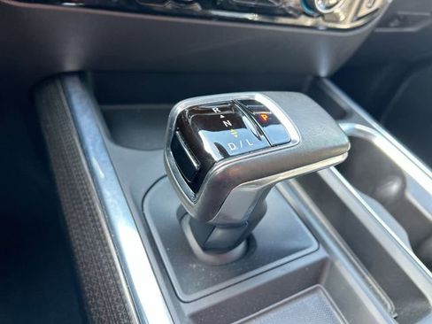 Used 2022 Chevrolet Silverado 1500 RST w/ Z71 Off-Road Package image 24