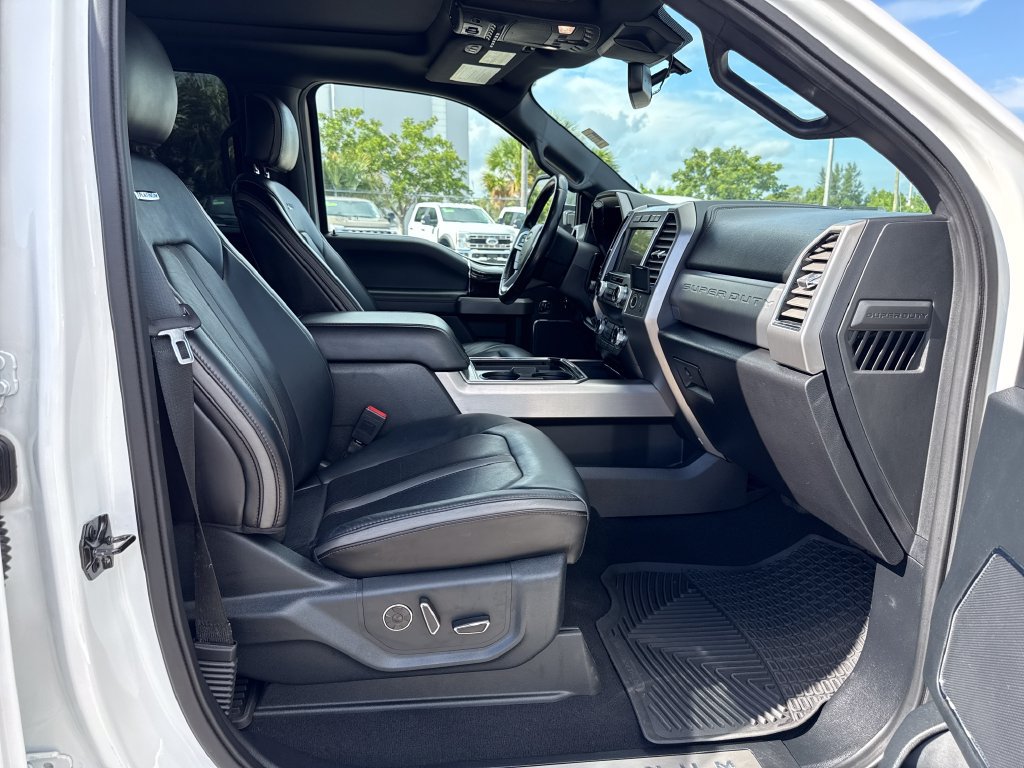 Used 2021 Ford F250 Platinum AWD/4WD image 32