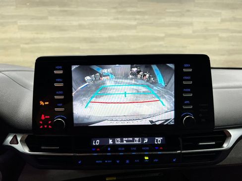 Used 2024 Toyota Sienna XLE w/ XLE Plus Package AWD/4WD image 26