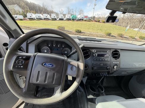 Used 2016 Ford F350 XL w/ Power Equipment Group image 19