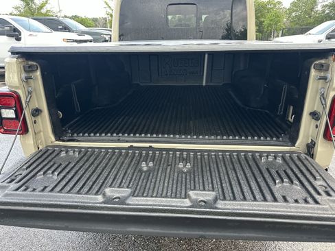 Used 2022 Jeep Gladiator Mojave w/ LED Lighting Group AWD/4WD image 15