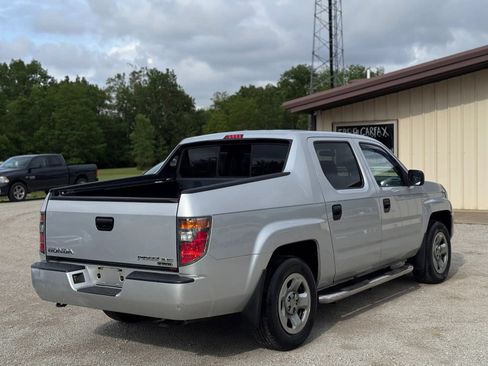 Used 2006 Honda Ridgeline RT image 9