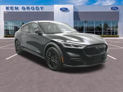 Used 2025 Ford Mustang Mach-E Select w/ Comfort Package Lite