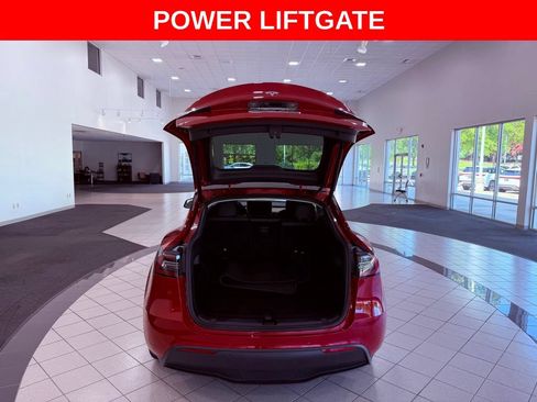 Used 2022 Tesla Model Y Long Range AWD/4WD image 7