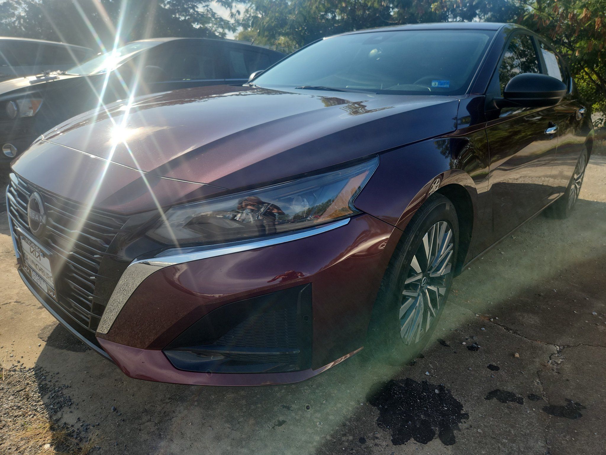 Used 2024 Nissan Altima 2.5 SV FWD image 5