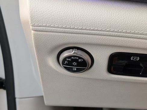 Used 2023 Mercedes-Benz EQE 350+ Sedan image 22